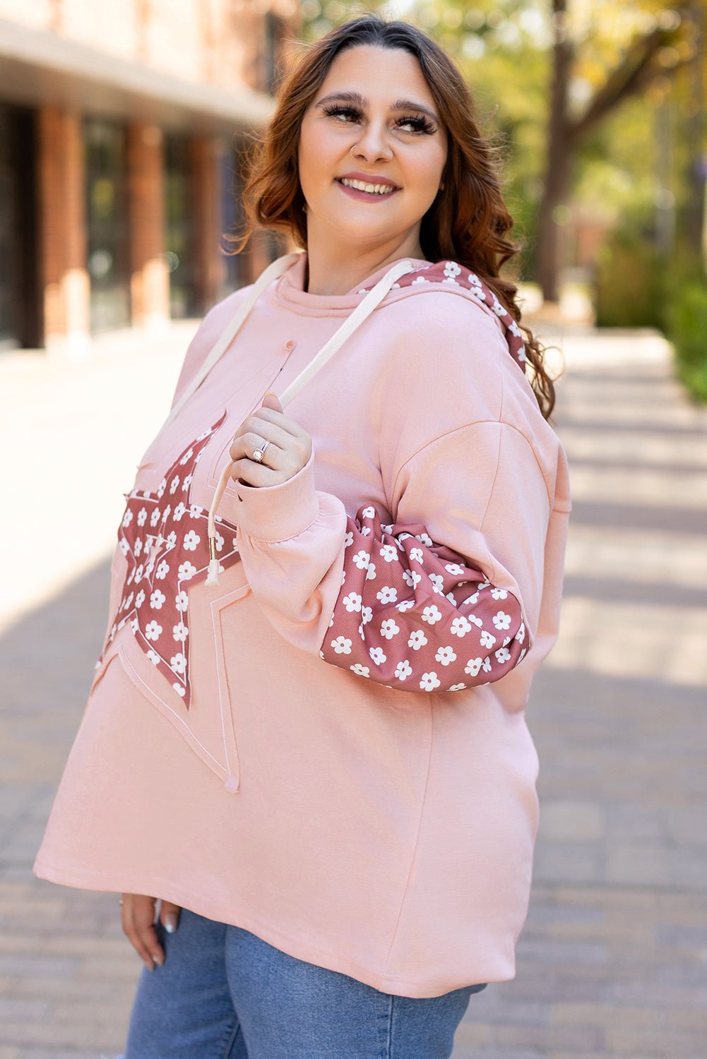 Casual Plus Size Hoodie with Floral Graphic and Color Block - CurveLoom