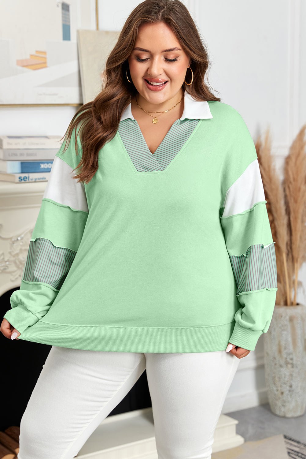 Comfortable Plus Size Sweatshirt with Striped Color Block Design - CurveLoom