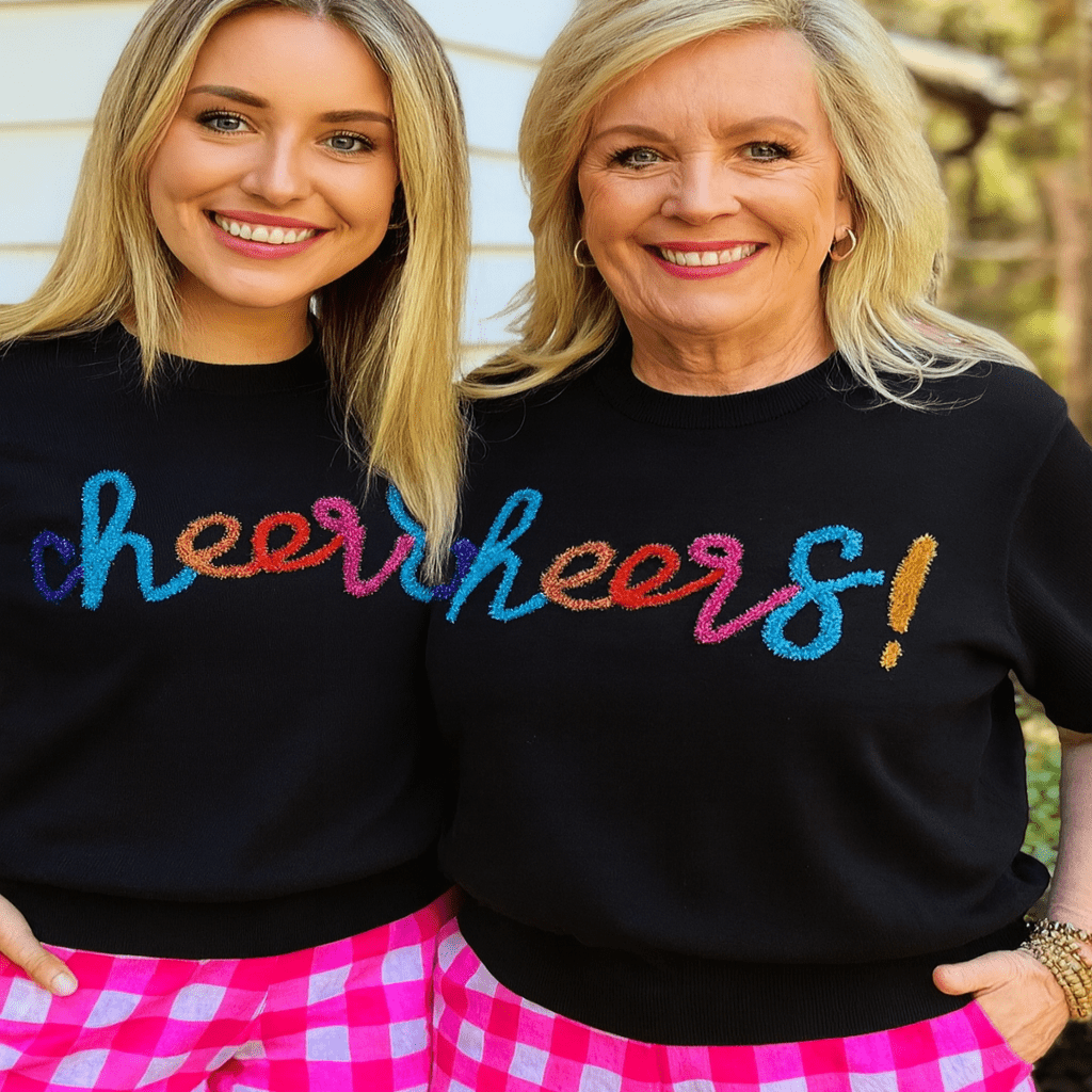 Round Neck Short Sleeve Sweater - CurveLoom